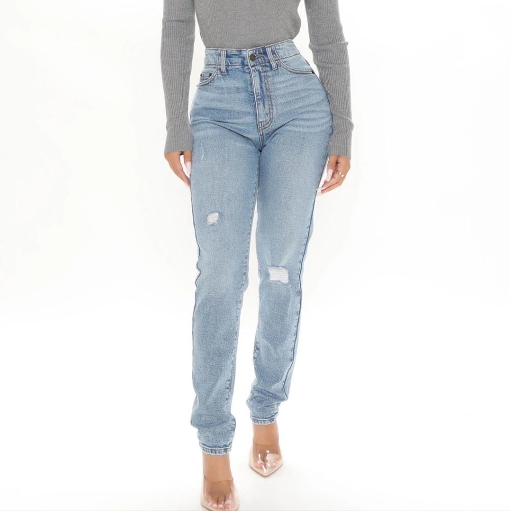 High Rise VIntage Stretch Hollywood Skinny Jeans - Light Blue Wash